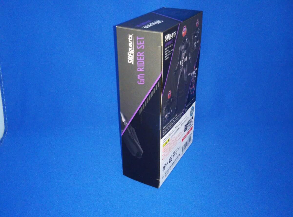 仮面ライダーギーツ　魂ウェブ商店　GM RIDER SET ＧＭライダーセット Amazon.co.jp: GMライダーセット 魂ウェブ商店限定 ギーツ